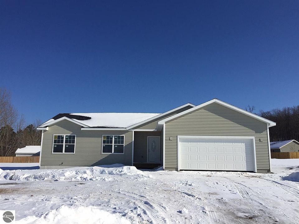 1st image of 5365 Revella Ln