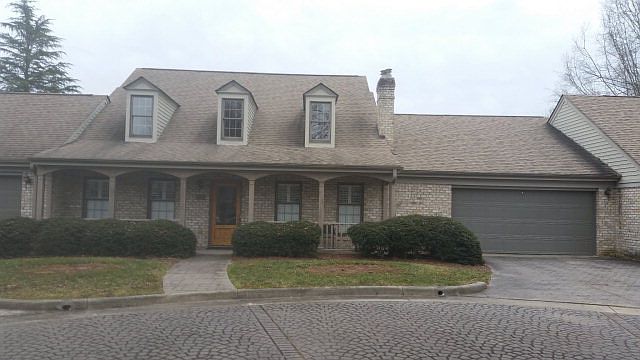 1st image of 106 Bridgewater Ct