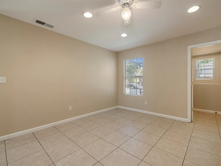 1206 Yellowhammer Dr — Photo 11