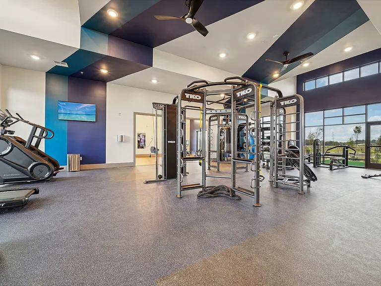 Brio Parc Apartments & Townhomes — Photo 33