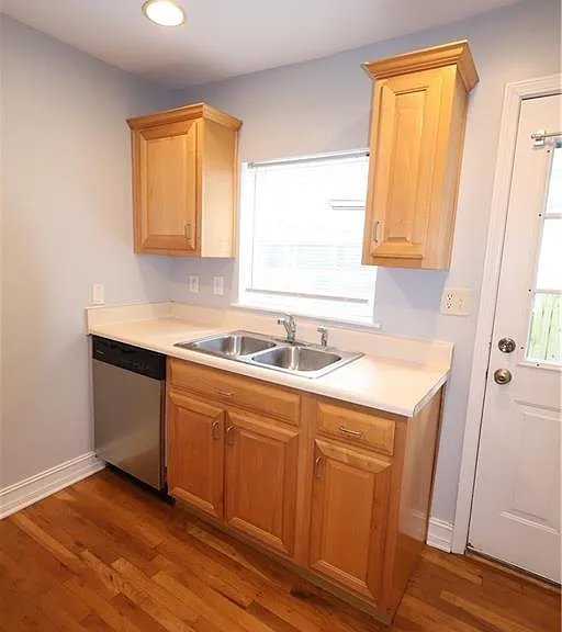 285 Oxford Pl NE #2 — Photo 10
