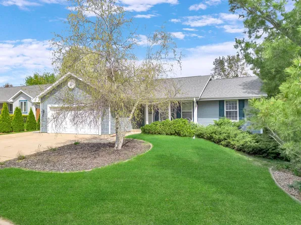 113 East Highland AVENUE, Fort Atkinson, WI 53538