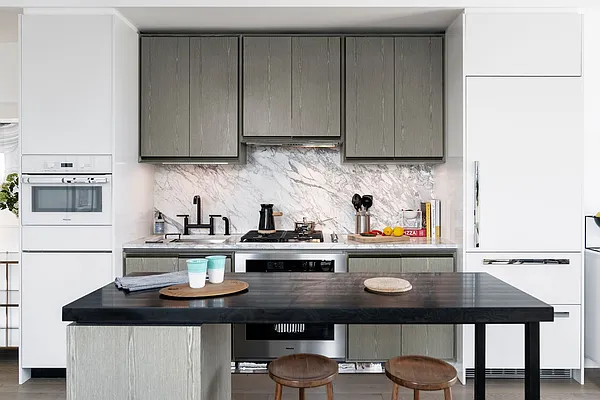 Rented by Compass | media 2