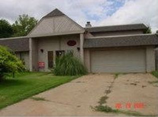 109 Clubhouse Pl, Elk City, OK 73644