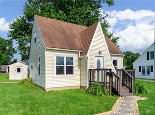 482 N Meridian St, Scottsburg, IN