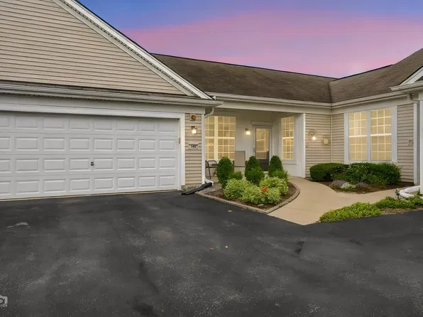 13607 Hemlock Rd, Huntley, IL 60142