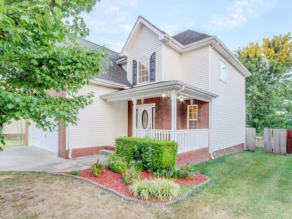 1370 Bruceton Dr
