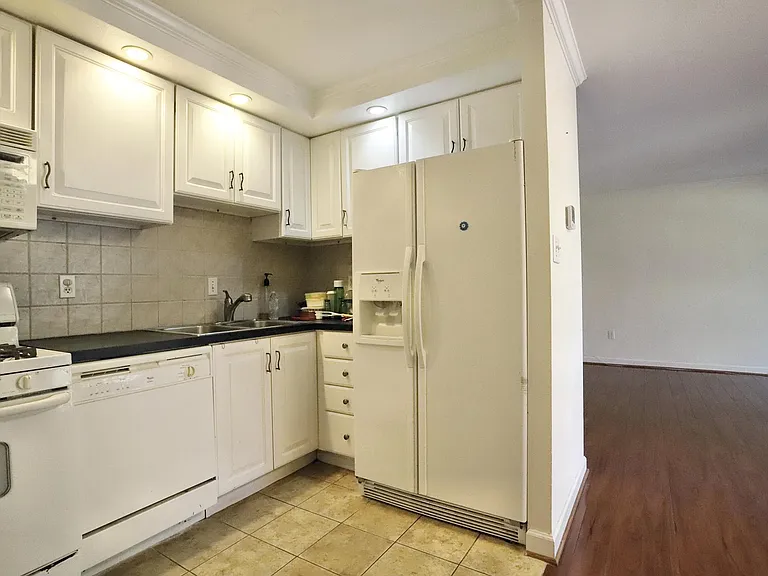 7475 Little River Tpke #101 — Photo 4