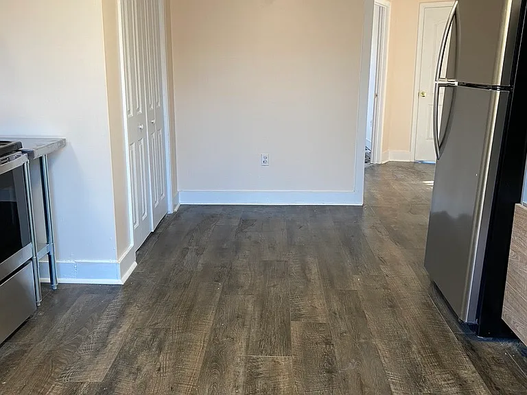 114 E Main St #1 — Photo 6