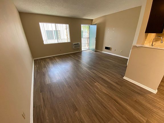 2nd image of 4479 Kansas St APT 8