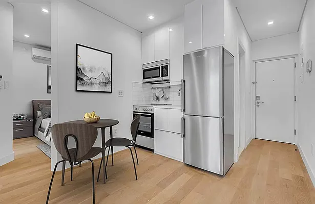 Rented by REAL New York | media 12