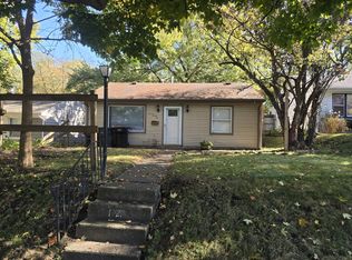 1922 Swygart Ave, South Bend, IN 46613