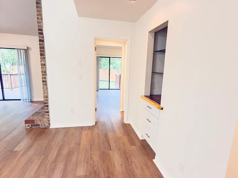 1815 NW 41st Ave — Photo 12