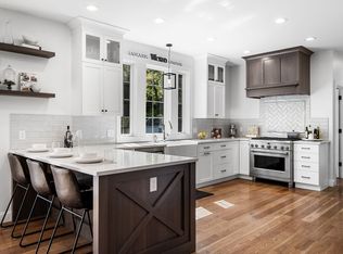 63 Andover St, Andover, MA 01810