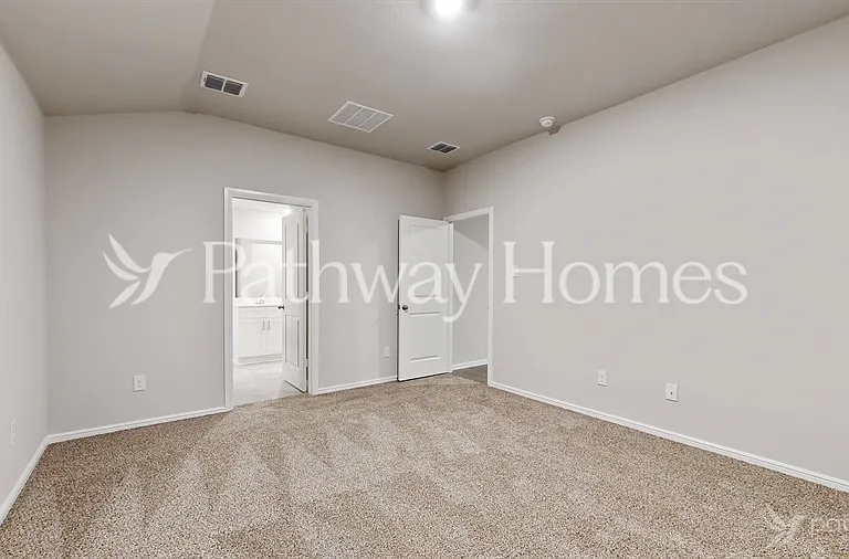 1609 Vandemere Ct — Photo 10