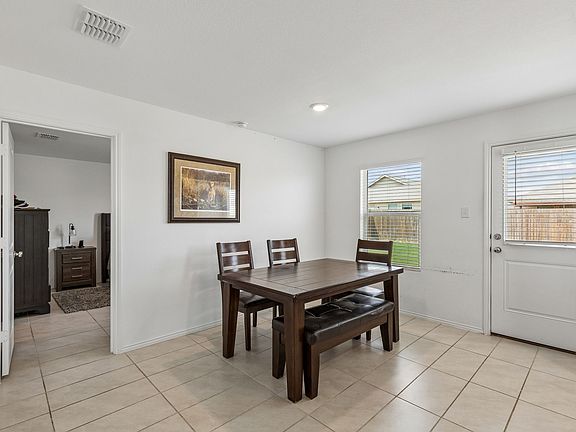 5th image of 312 Dry Canyon Way