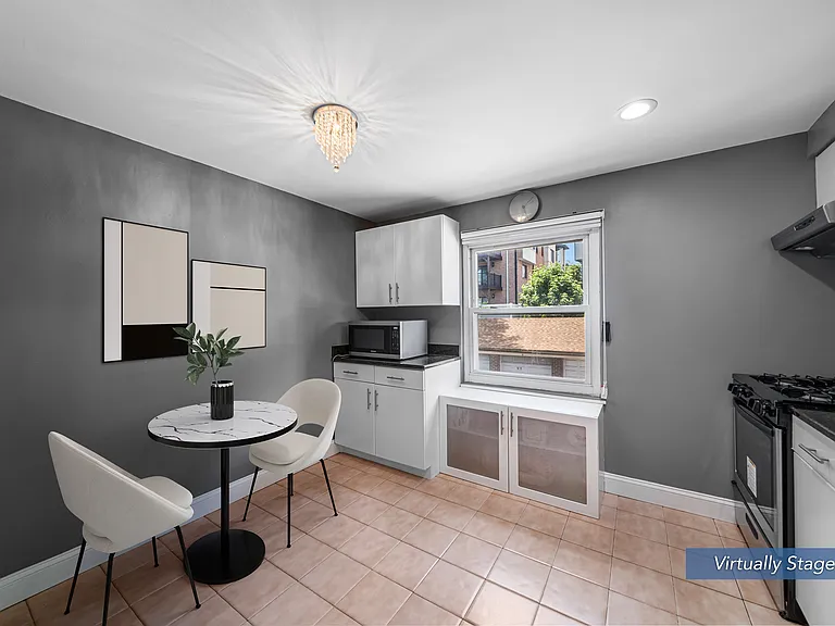 Renovated Modern Eat-In Kitchen
