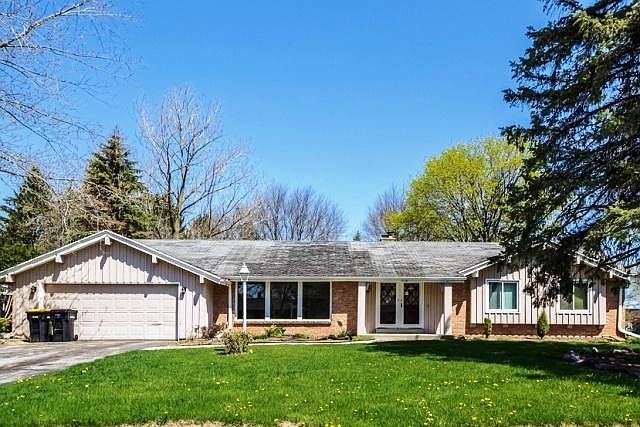 1st image of 6110 W Donges Ln