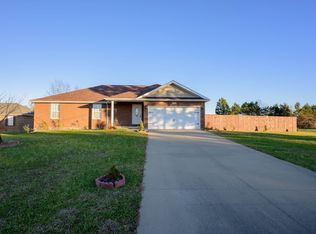 324 Graceland Trl, Elizabethtown, KY 42701