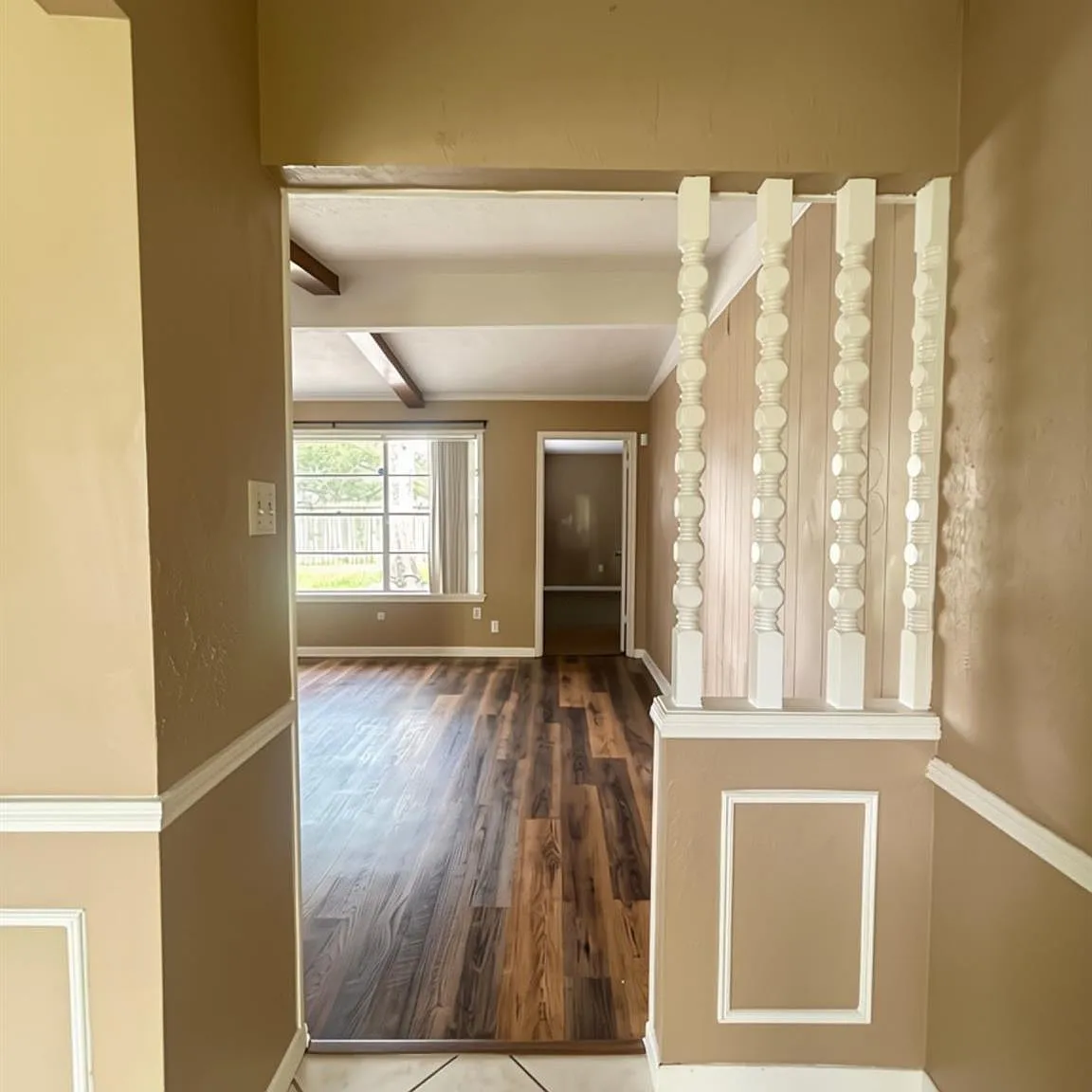 3 bed, 2.0 bath, 1444 sqft, $1,800 — Photo 4
