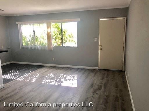 3rd image of 1260 S Westgate Ave APT 2