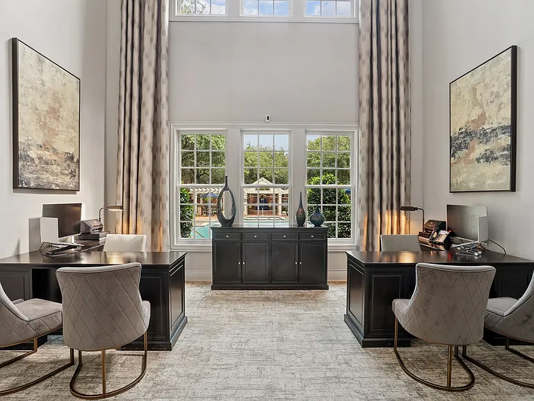 The Caruth Premier Townhome Apartments — Photo 24