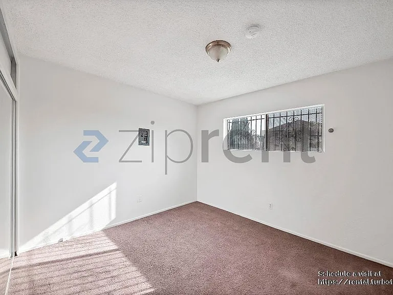 2458 S Normandie Ave #2 — Photo 8