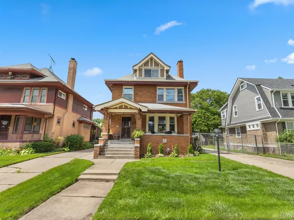 888 Lawrence St, Detroit, MI 48202