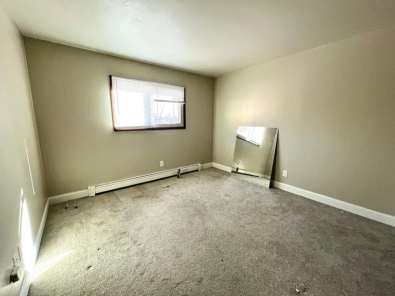N113W15511 Francese Dr — Photo 8