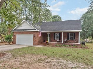 7013 Pleasant St, Fayetteville, NC 28306