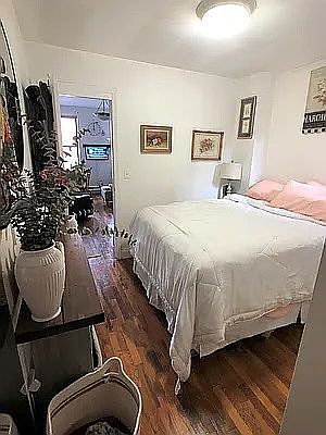 2nd image of 324 E 59th St APT 5B