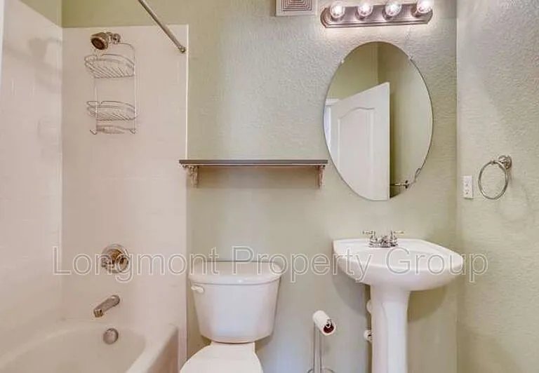 1012 Sonoma Cir #G — Photo 10