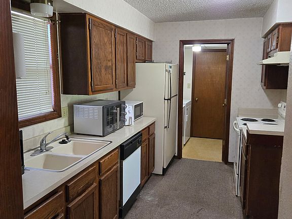 5th image of 1709 E 24th Ave APT A