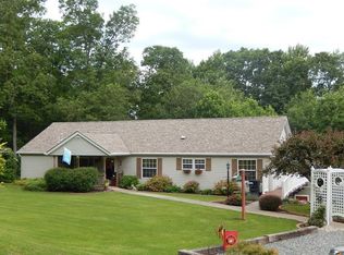 139 Hemlock Rd, Acme, PA 15610