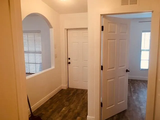 480 Margie Dr — Photo 11