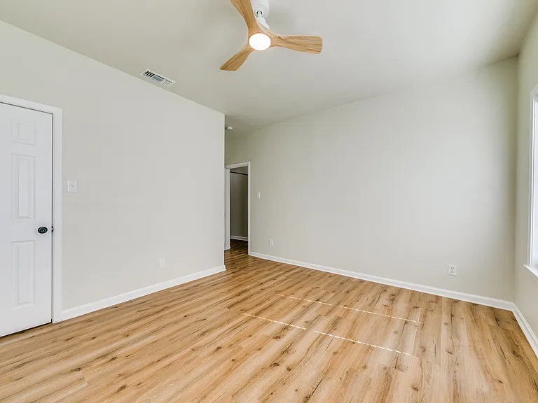 2633 S Denley Dr — Photo 15