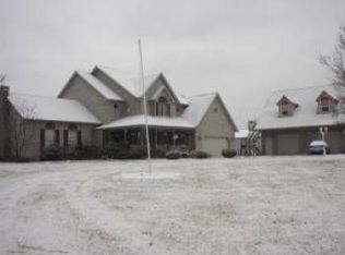 12224 N Schneider Rd, Sunman, IN 47041