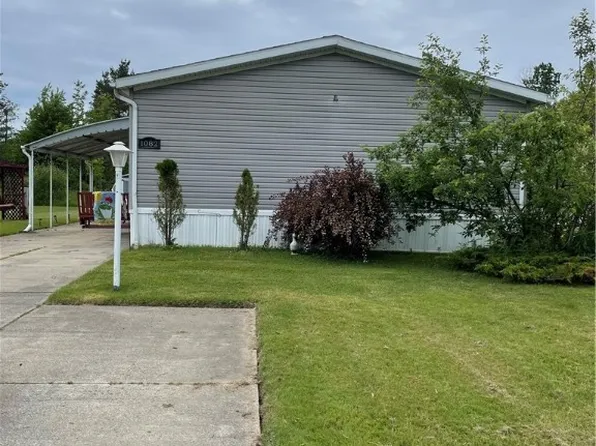 1082 Michael Dr, Angola, NY 14006