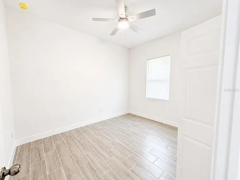358 Albatross Rd — Photo 20