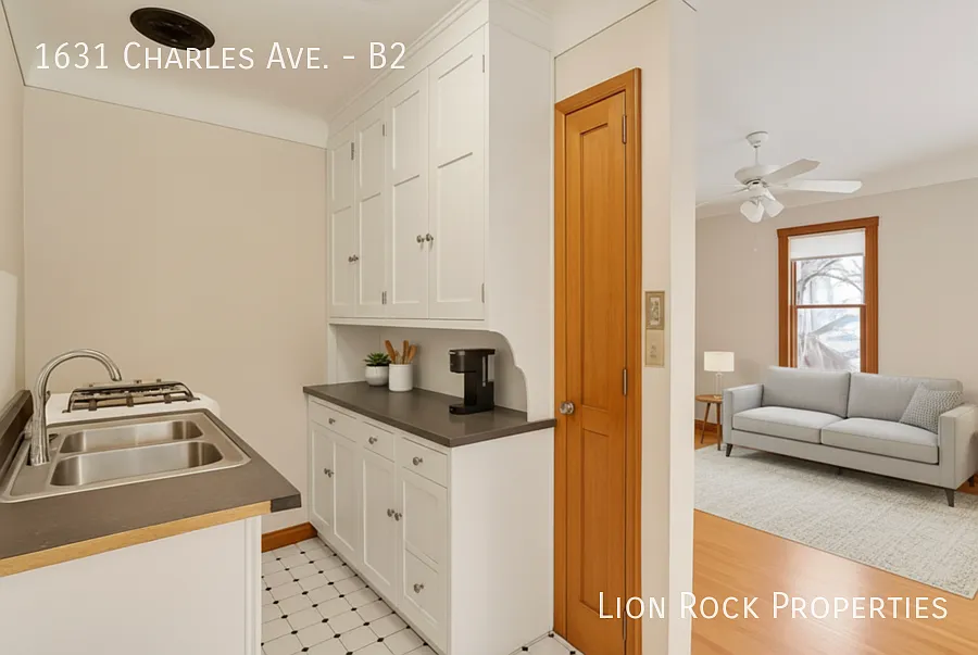 Building Photo - 1631 Charles Ave #B2