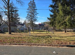 814 E 4th St S, Ladysmith, WI 54848