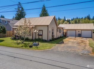 212 Adams Ave S, Eatonville, WA