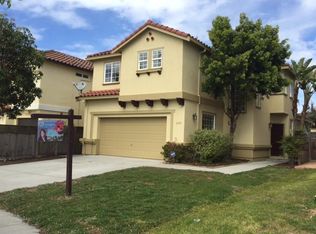 1173 Cobblestone St, Salinas, CA 93905