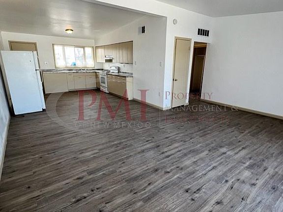 3rd image of 1550 Durazno St APT 1