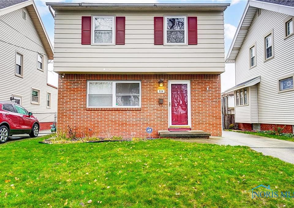 1st image of 934 Toronto Ave