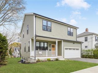 55 Ardmore Ave, Providence, RI 02908