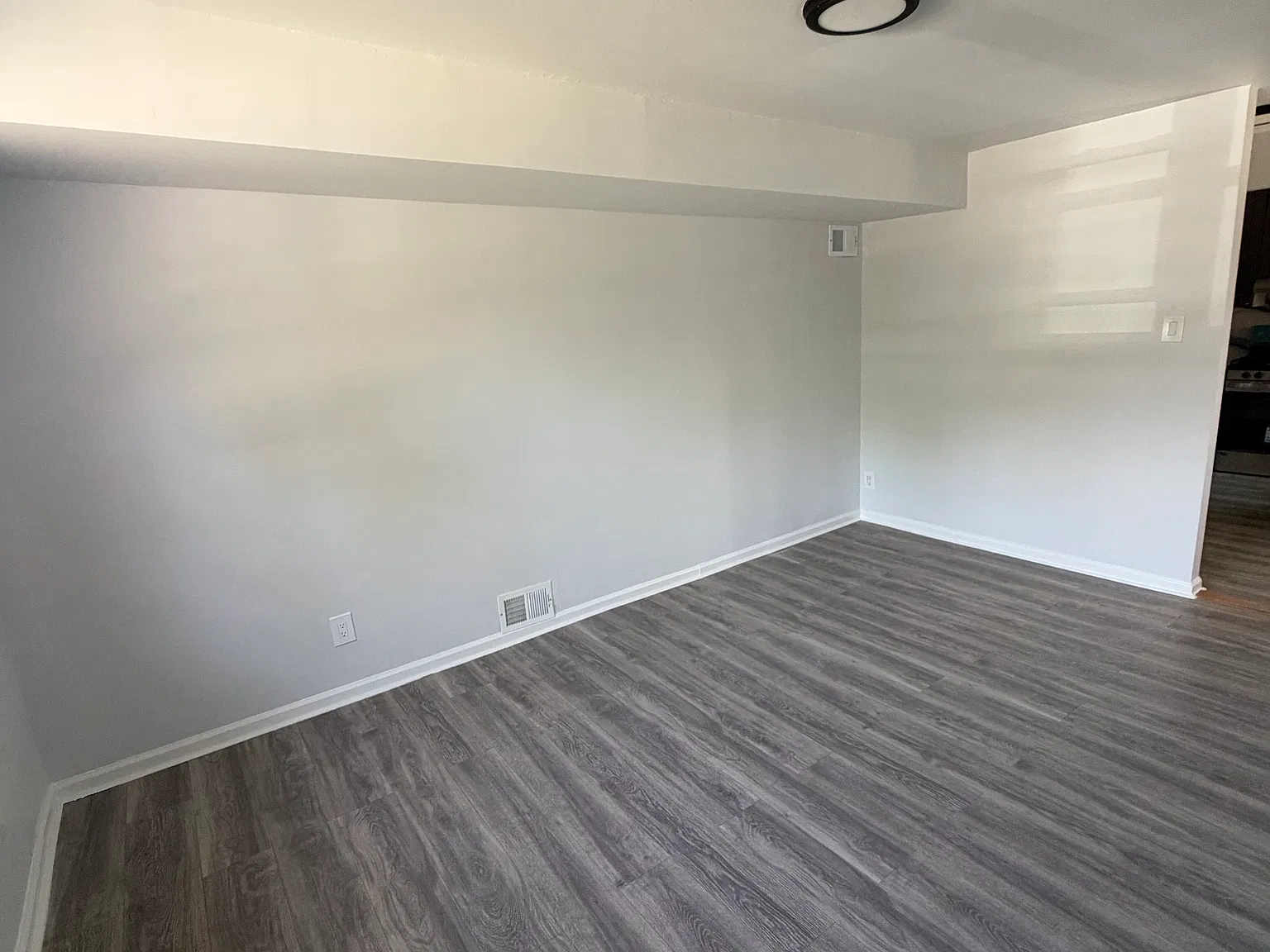 2 bed, $2,400 — Photo 3