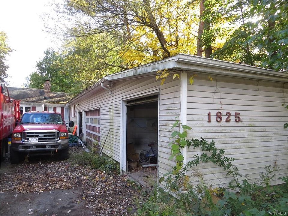 2nd image of 1825 Dodge Rd