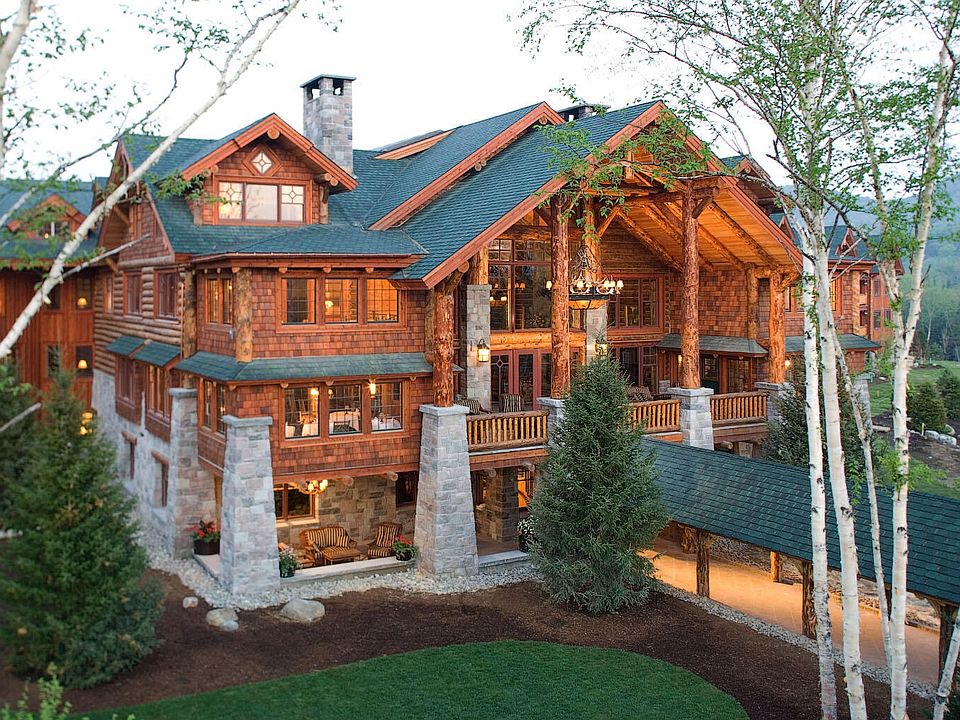 1st image of 7 Whiteface Inn Lane Int #127-9
