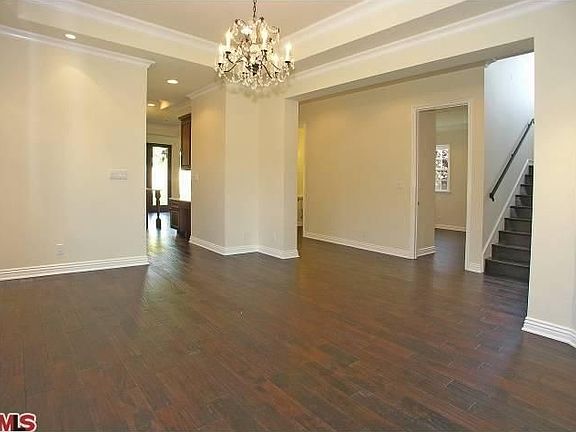 4th image of 7906 Nardian Way
